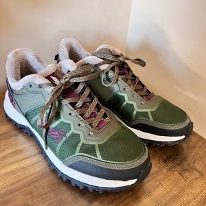 Avia sneaker New size 9